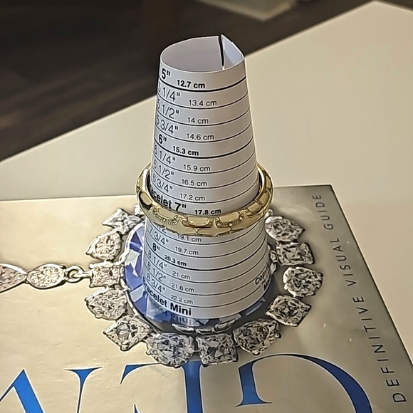 Vintage Gold Tone Enamel & Rhinestone Cuff Clamper Bracelet. - Picture 8 of 8